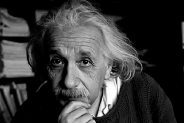 Poznej tajemství Einsteinovy geniality